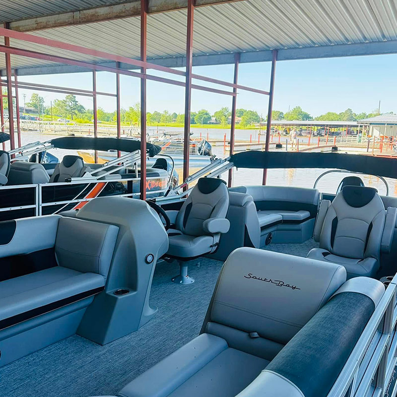 Norris Lake boat slips - Norris Lake wet boat slips - Norris Lake wet slip rentals - covered boat slips - rent a boat slip - Stardust Marina on Norris Lake